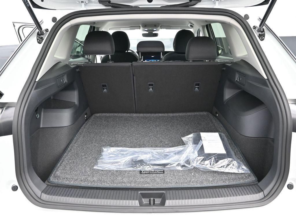 2025 Volkswagen Tiguan S - Photo 9