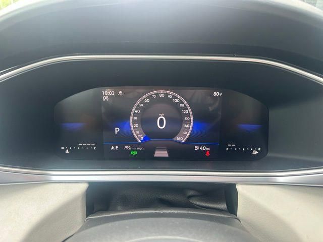 2025 Volkswagen Taos SE - Photo 19