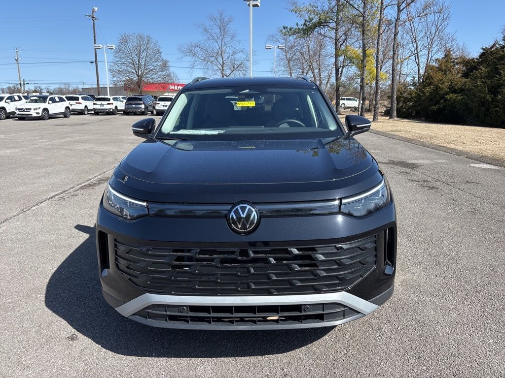 New 2026 Volkswagen Tiguan 2.0T SE SUV