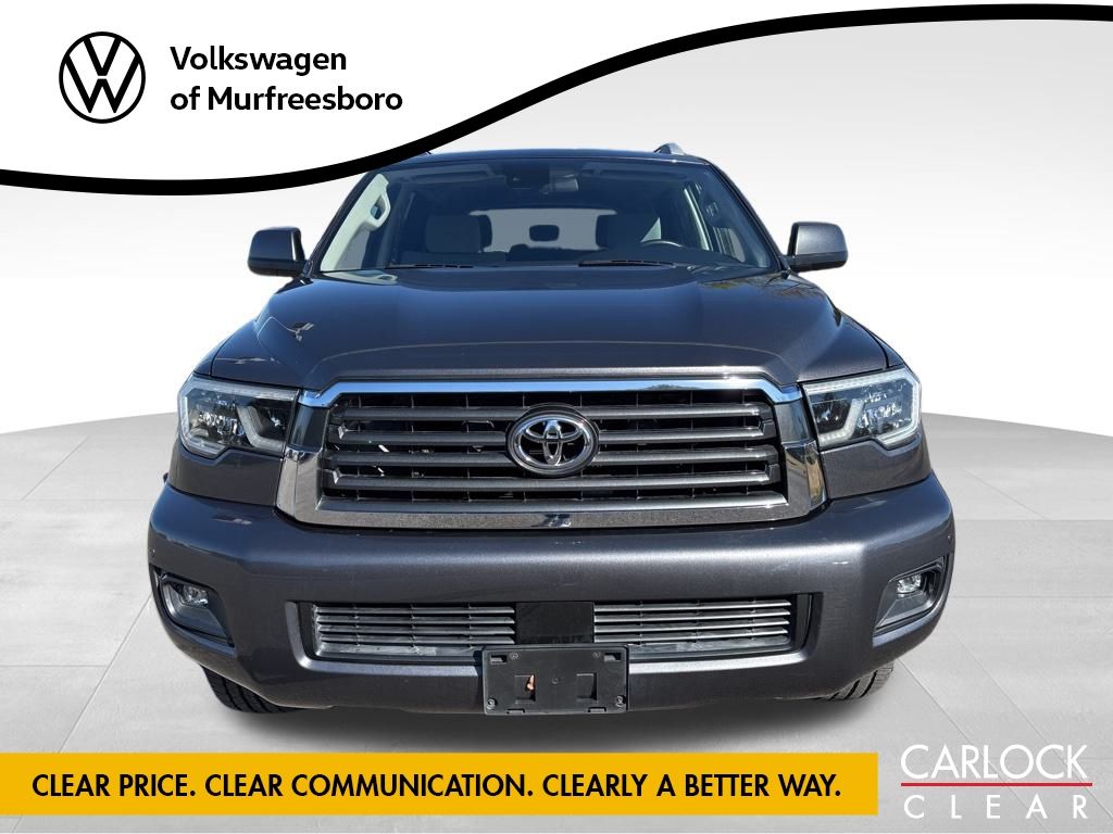 2018 Toyota Sequoia SR5 photo 2