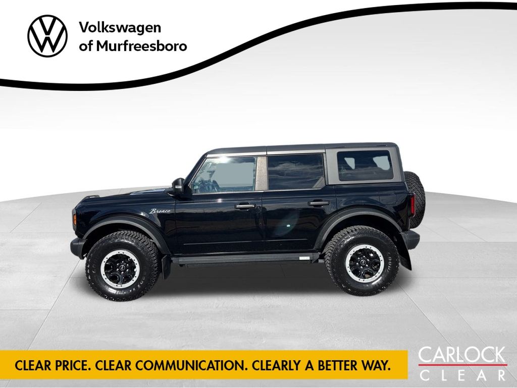 2023 Ford Bronco Badlands photo 3