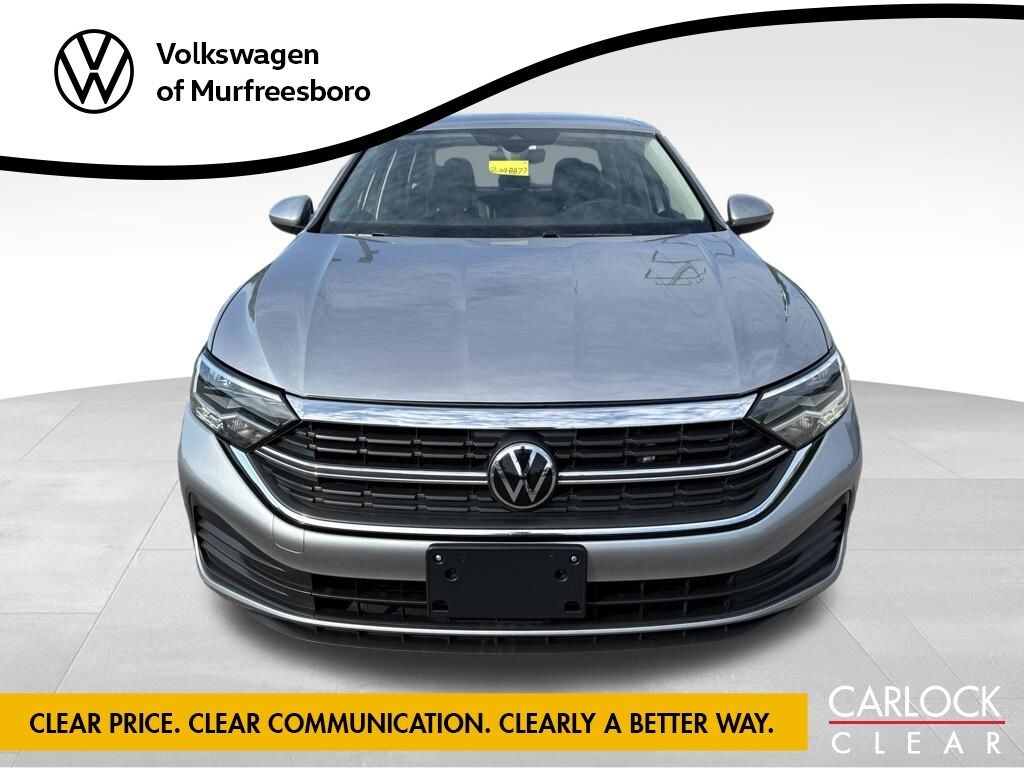 Used 2024 Volkswagen Jetta 1.5T SE Sedan