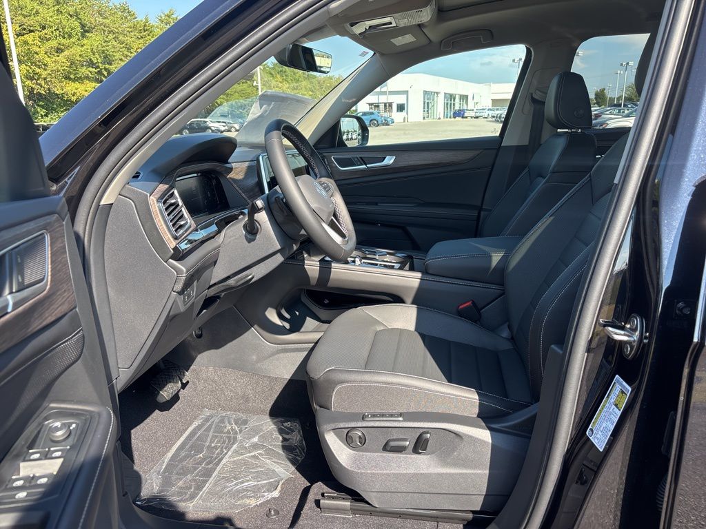 2026 Volkswagen Atlas SEL - Photo 13