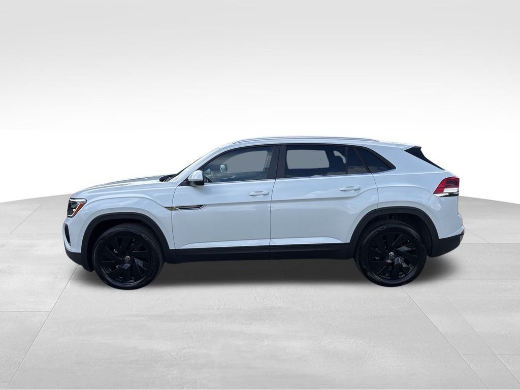 2026 Volkswagen Atlas Cross Sport SE Technology photo 3