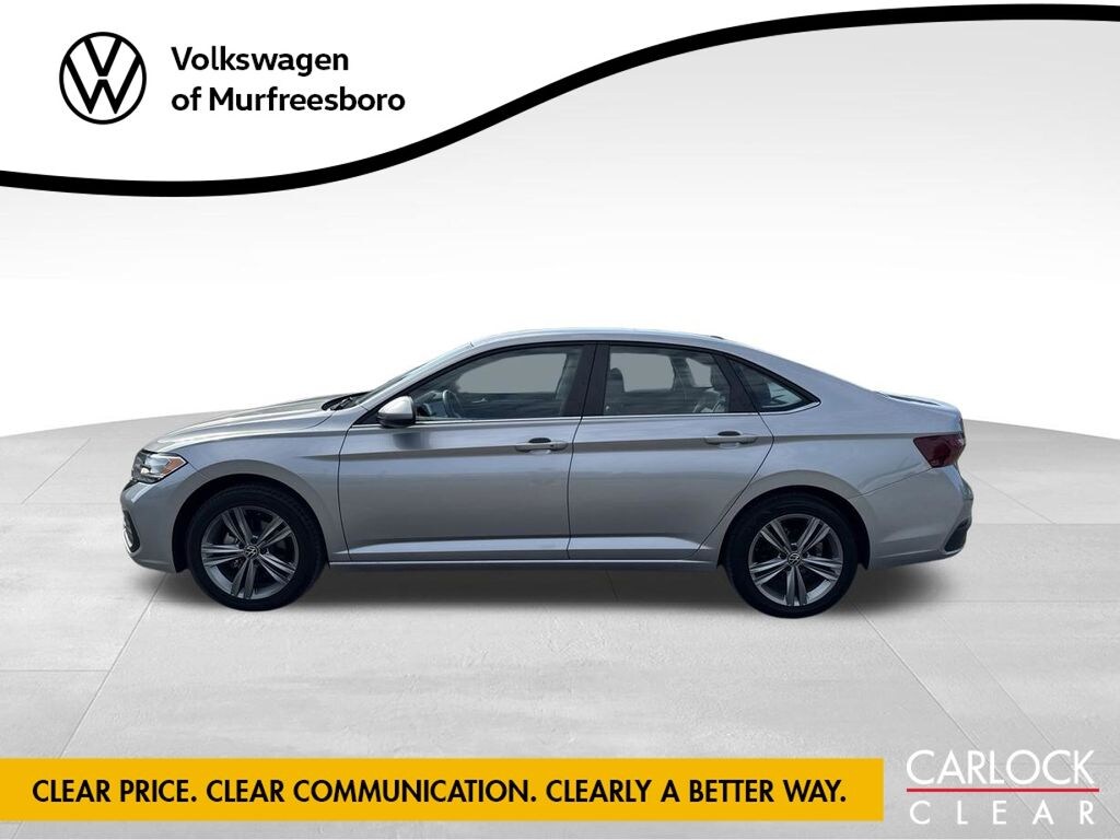 Used 2024 Volkswagen Jetta 1.5T SE Sedan
