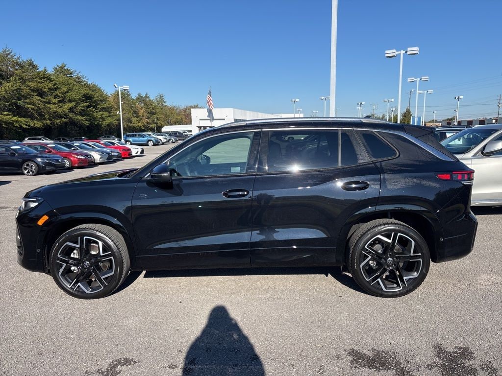 New 2026 Volkswagen Tiguan 2.0T SEL R-Line SUV