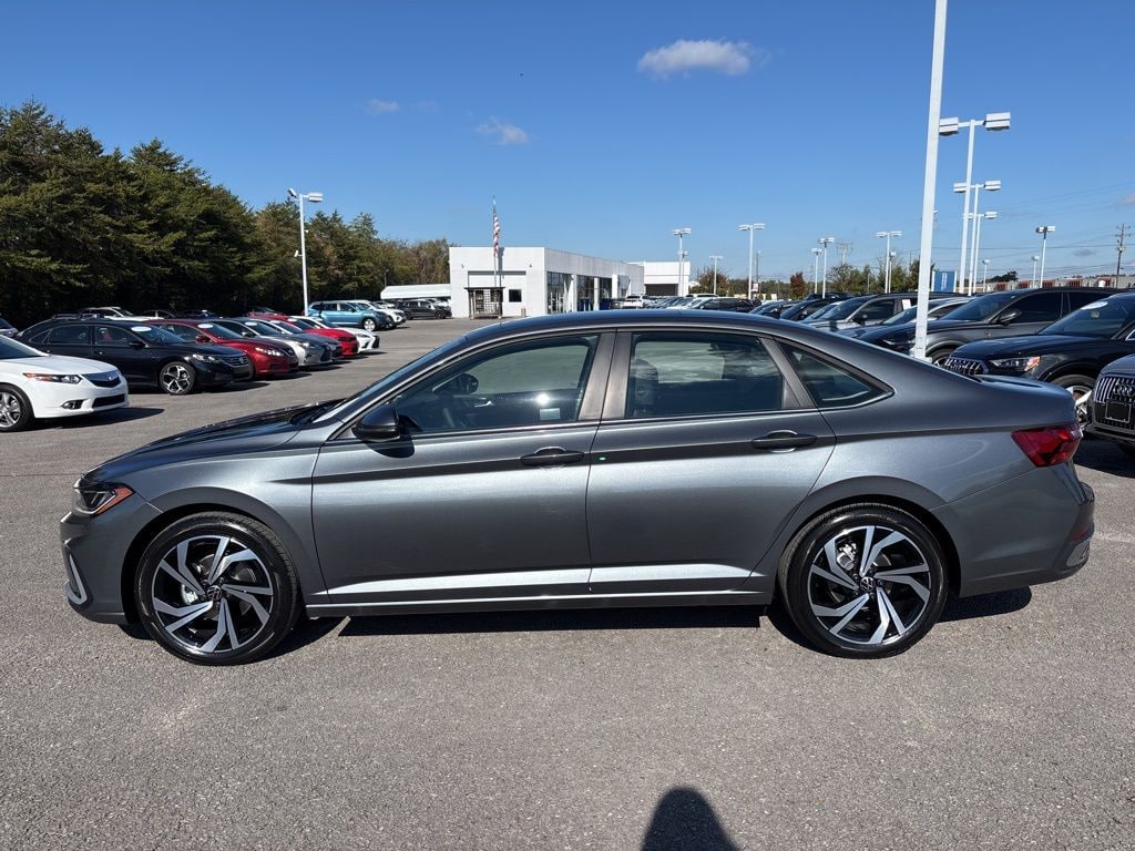 New 2026 Volkswagen Jetta 1.5T SEL Sedan