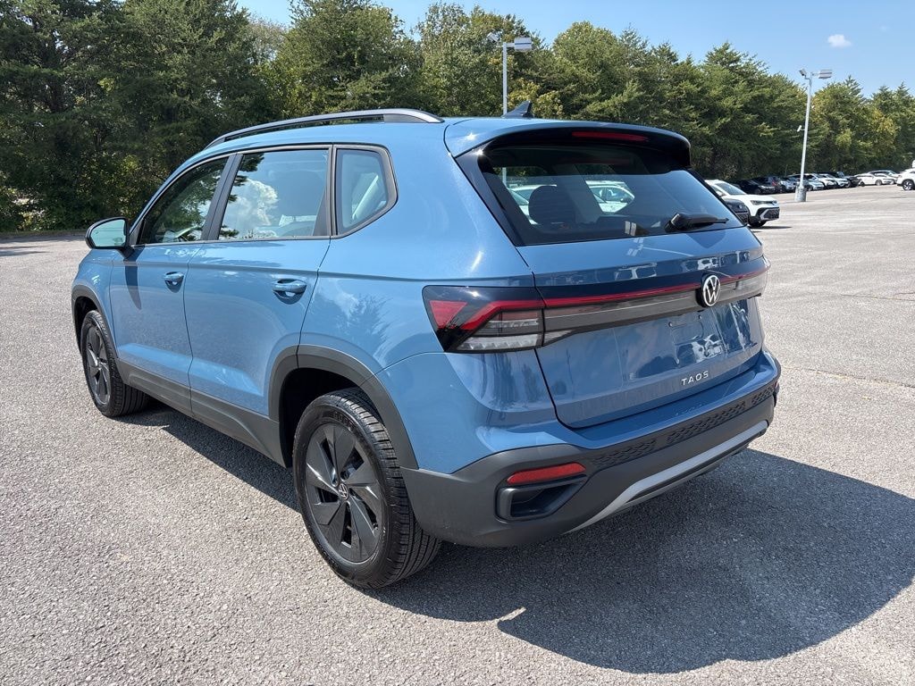 New 2025 Volkswagen Taos 1.5T S SUV