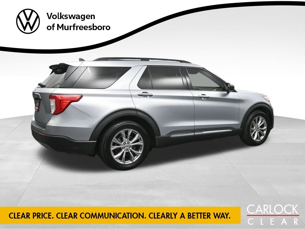 2021 Ford Explorer XLT photo 2