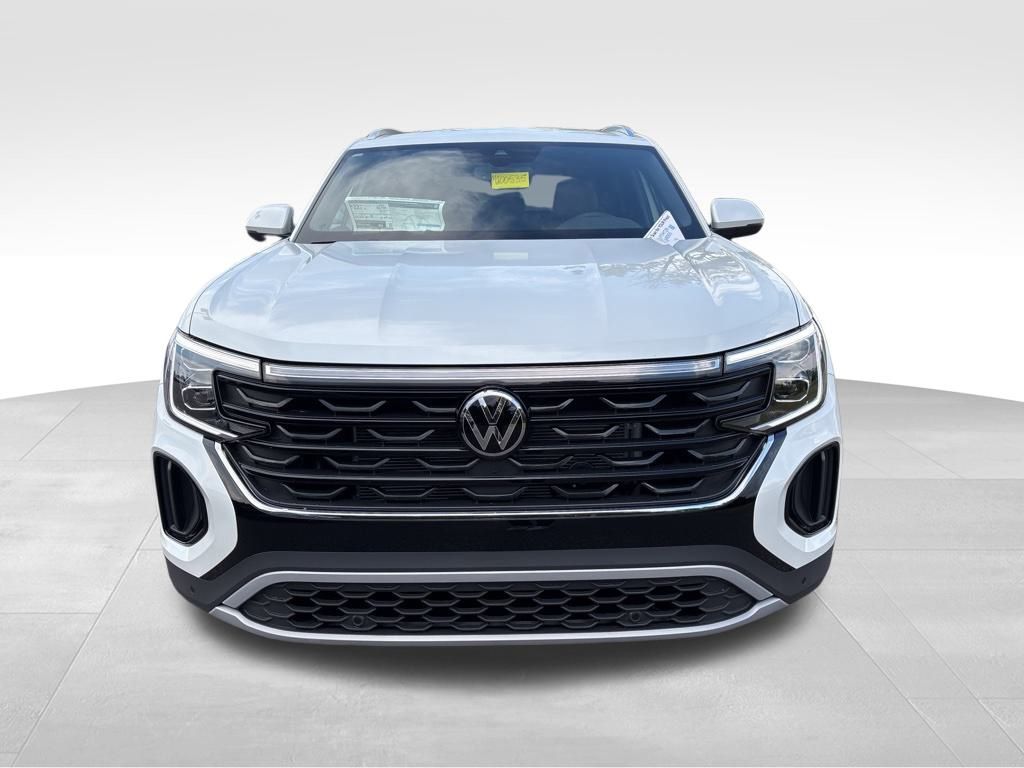 2026 Volkswagen Atlas Cross Sport SE Technology photo 2