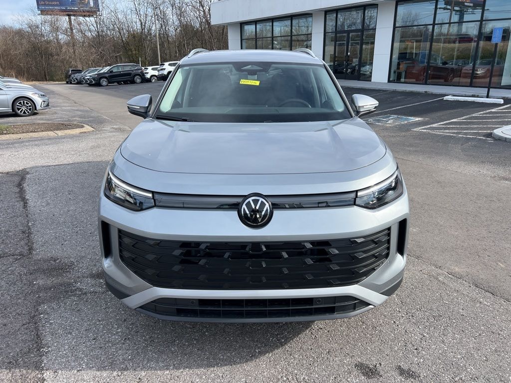 New 2026 Volkswagen Tiguan 2.0T SE SUV