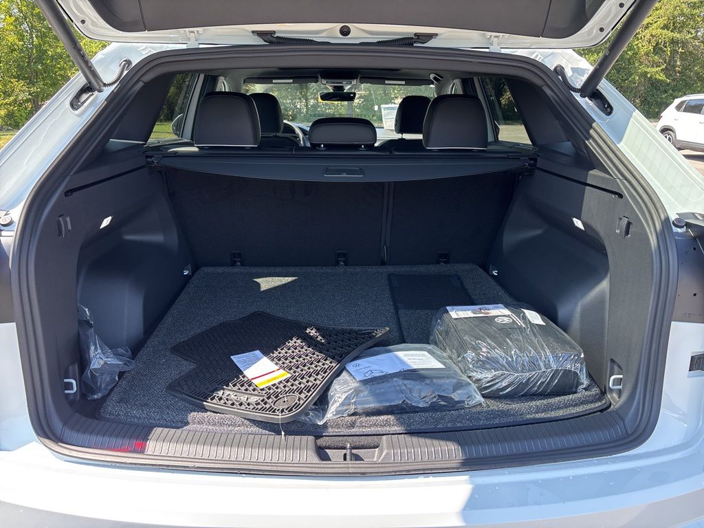 2026 Volkswagen Atlas Cross Sport SEL Premium R-LINE - Photo 12