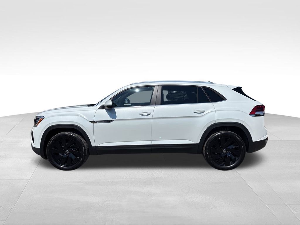 2026 Volkswagen Atlas Cross Sport SE Technology photo 3