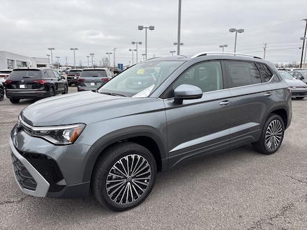 2025 Volkswagen Taos 1.5T SE SUV