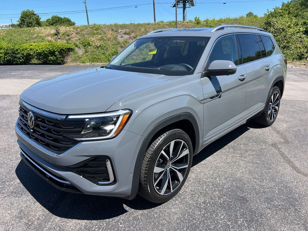 New 2026 Volkswagen Atlas 2.0T SEL Premium R-Line SUV