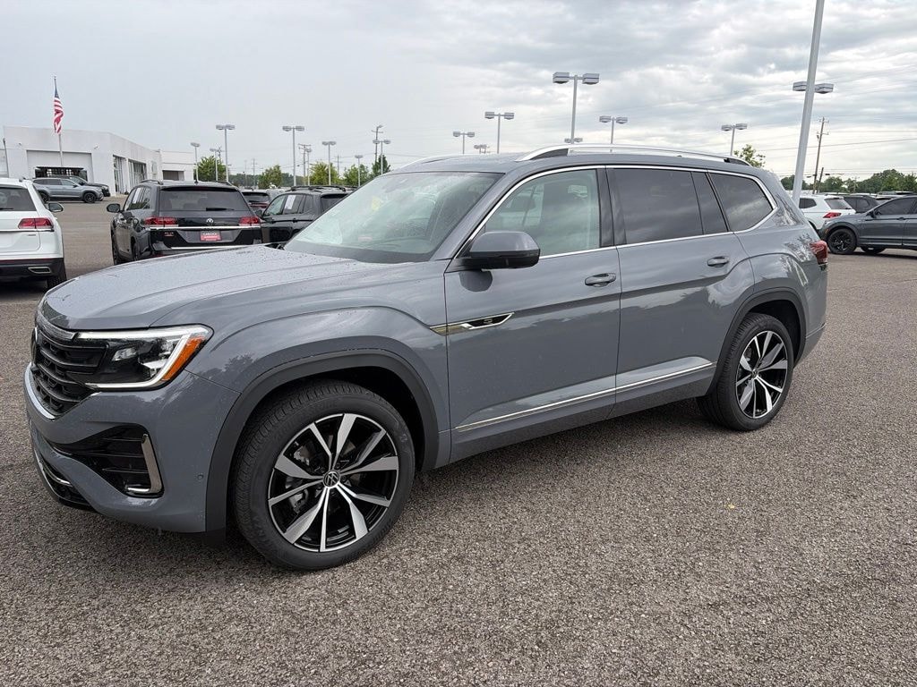 New 2026 Volkswagen Atlas 2.0T SEL Premium R-Line SUV