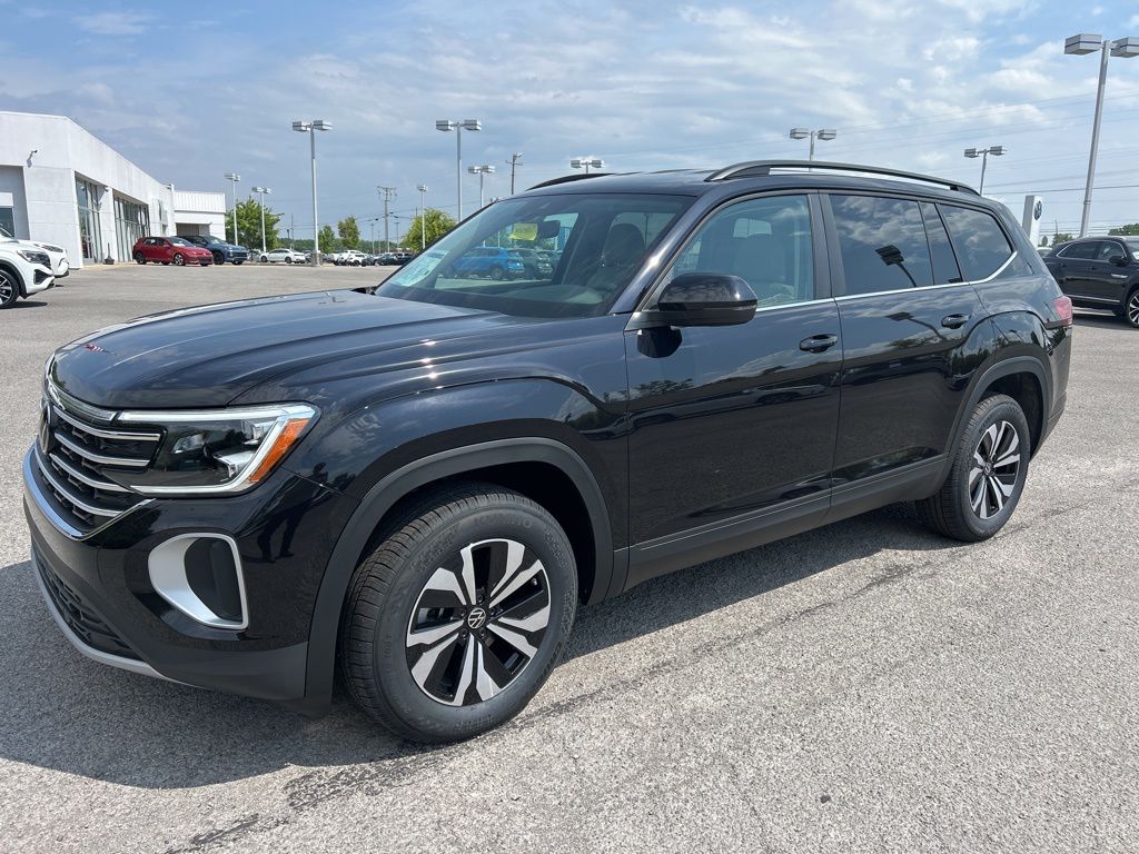 2026 Volkswagen Atlas 2.0T SE's photo
