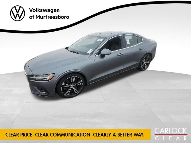 2019 Volvo S60 Inscription's photo