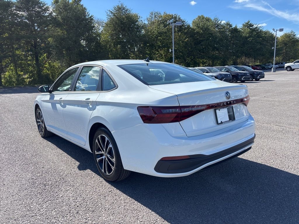 New 2025 Volkswagen Jetta 1.5T Sport Sedan