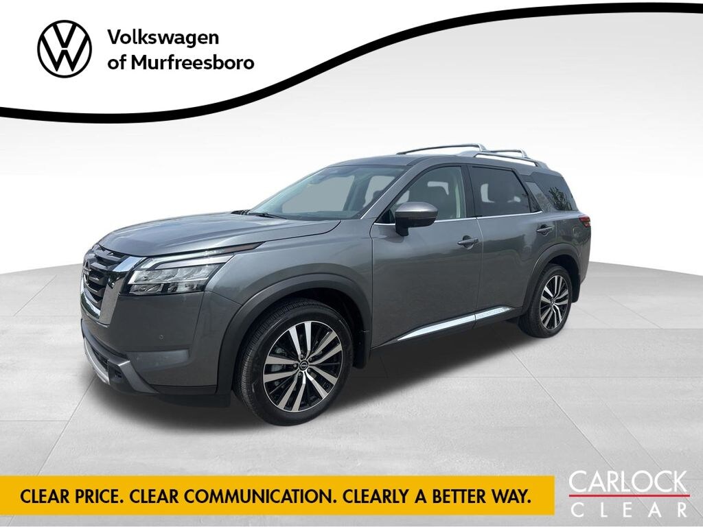 Used 2024 Nissan Pathfinder Platinum SUV