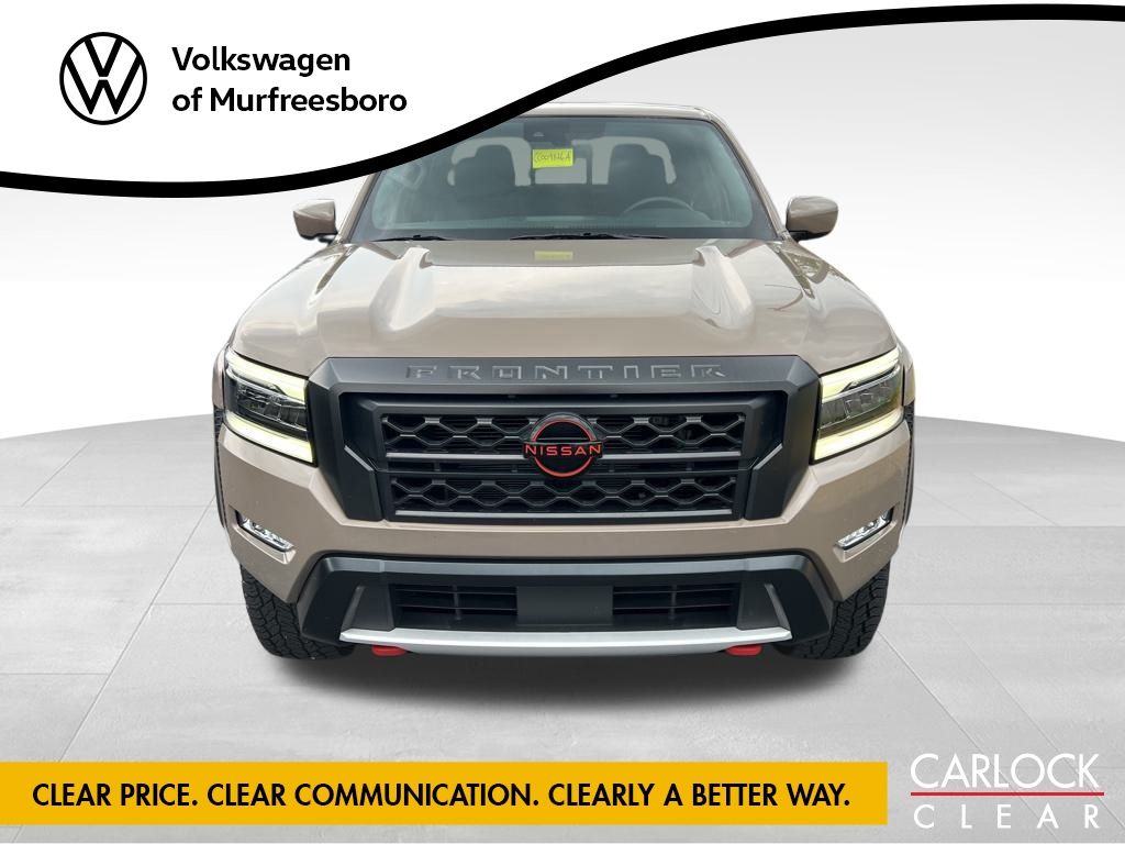 2022 Nissan Frontier PRO-4X photo 2