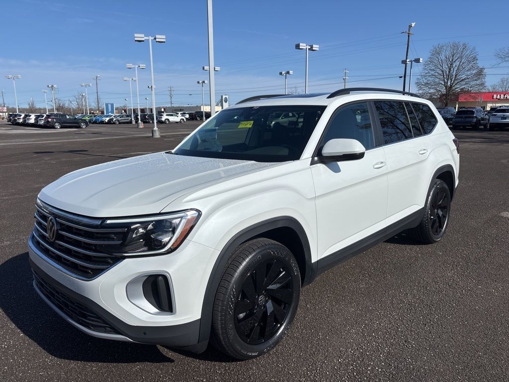 New 2026 Volkswagen Atlas 2.0T SE w/Technology SUV