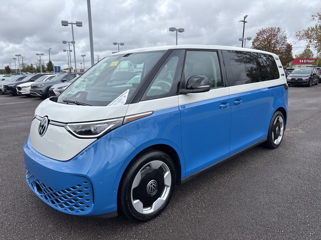2025 Volkswagen ID. Buzz PRO S PLus's photo
