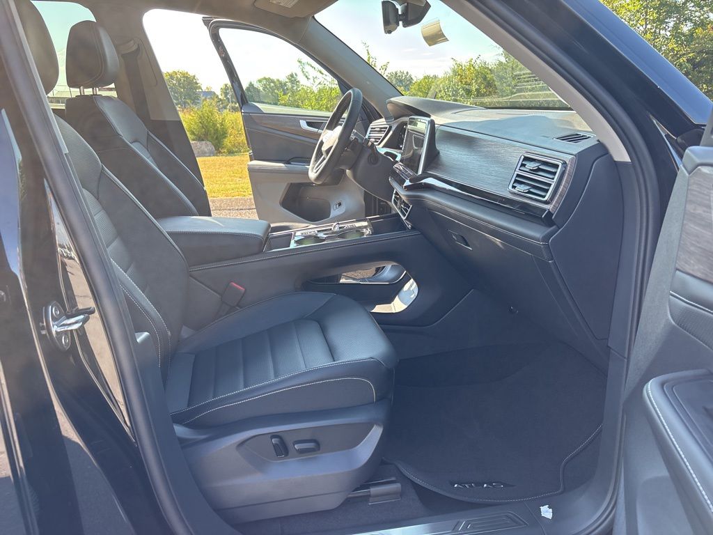 2026 Volkswagen Atlas SEL - Photo 22