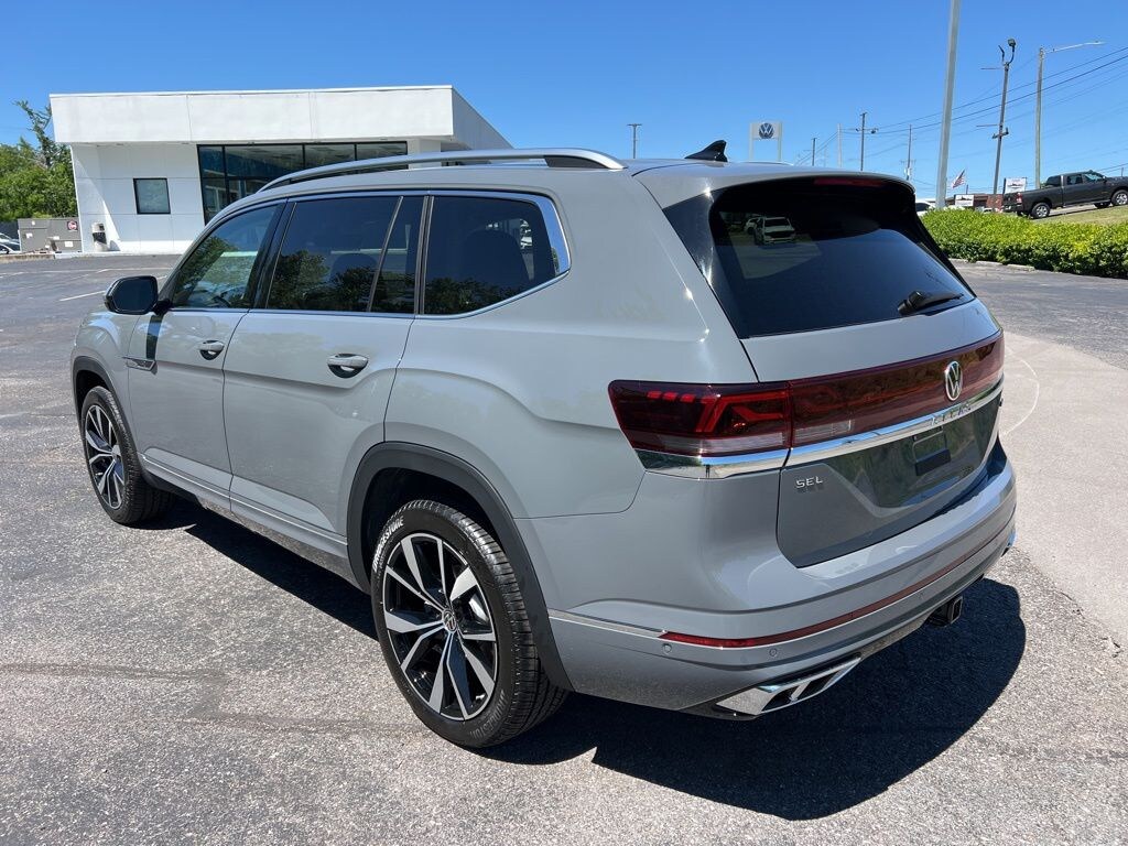 New 2026 Volkswagen Atlas 2.0T SEL Premium R-Line SUV