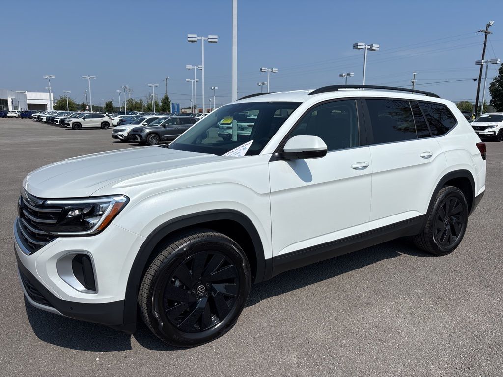 2026 Volkswagen Atlas SE w/Tech's photo