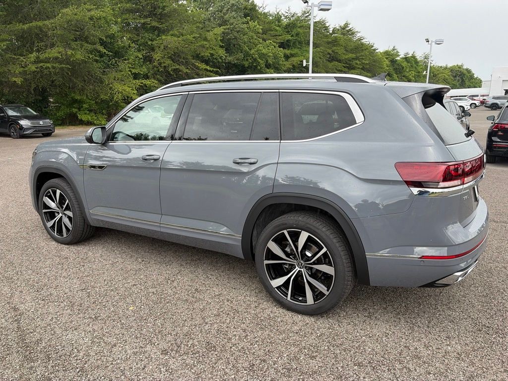 New 2026 Volkswagen Atlas 2.0T SEL Premium R-Line SUV
