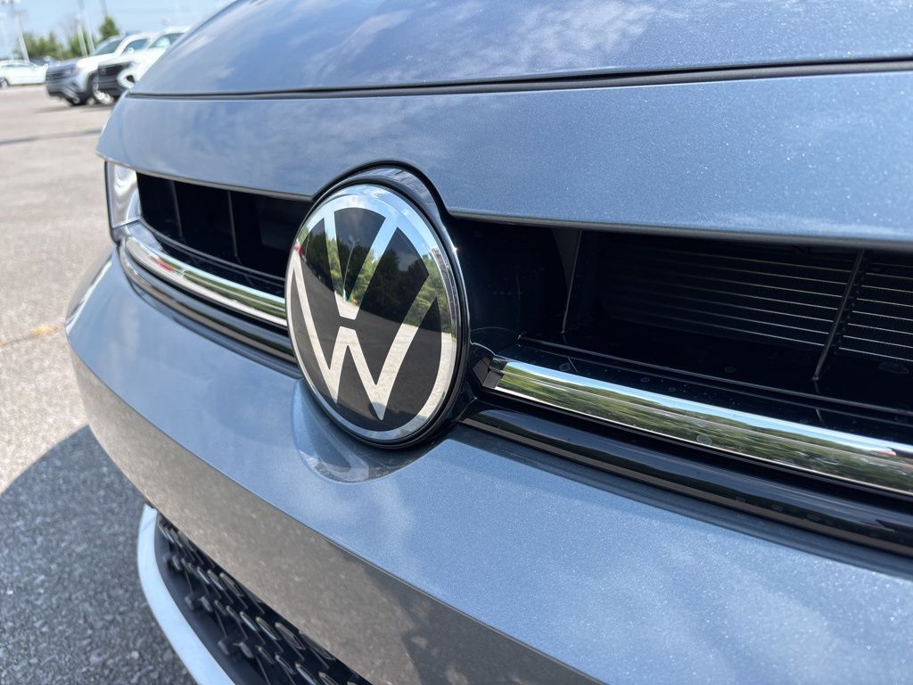 2025 Volkswagen Jetta S - Photo 9