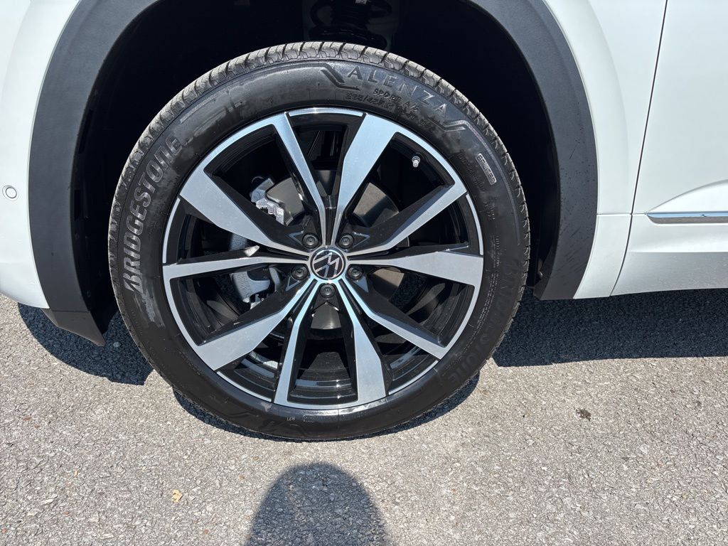 2026 Volkswagen Atlas Cross Sport SEL Premium R-LINE - Photo 6