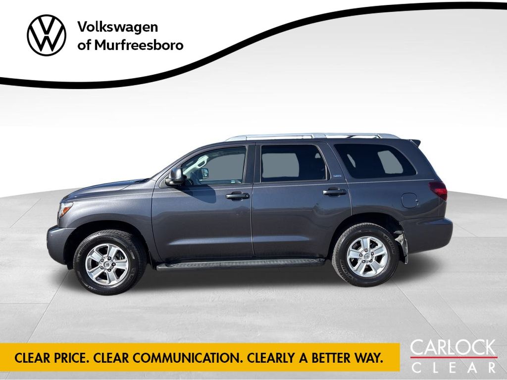 2018 Toyota Sequoia SR5 photo 3