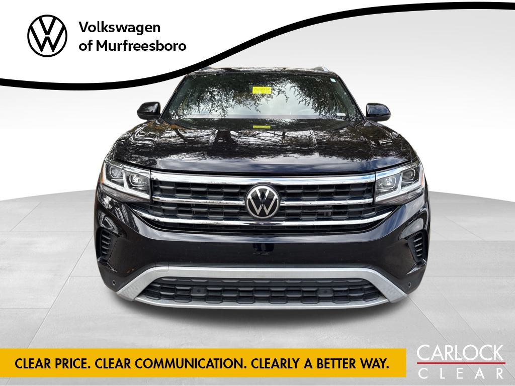 2022 Volkswagen Atlas Cross Sport V6 SE Technology photo 2