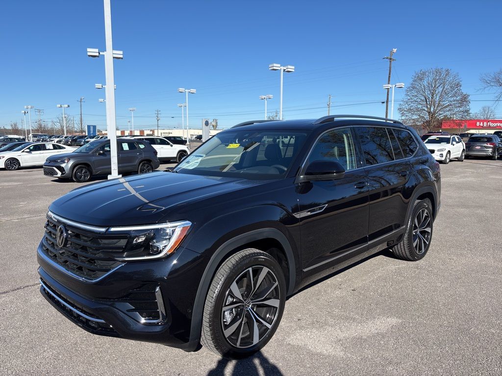 2026 Volkswagen Atlas SEL Premium R-Line's photo