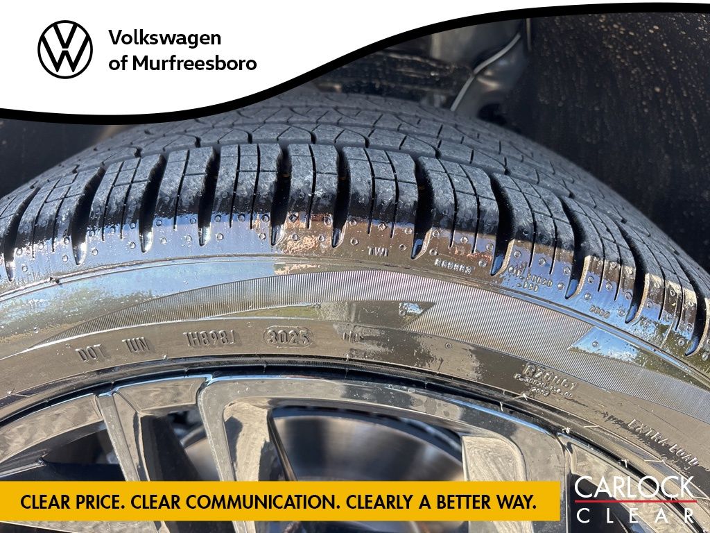 2026 Volkswagen Tiguan SE R-LINE BLACK - Photo 9
