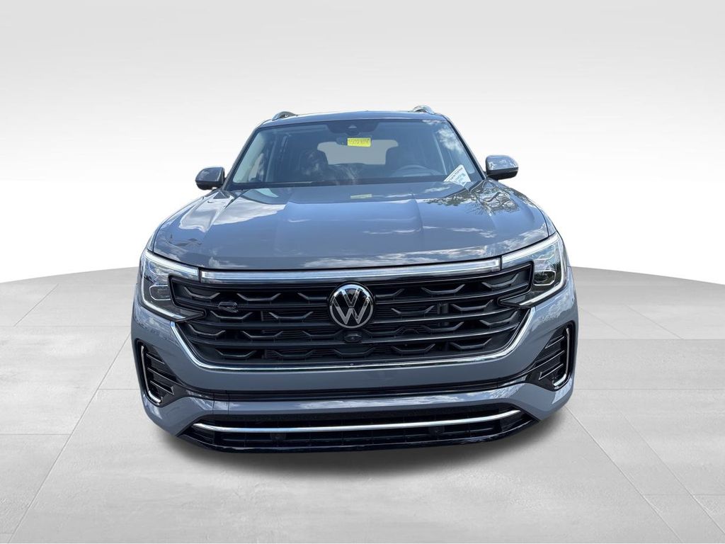 2026 Volkswagen Atlas SEL Premium R-Line photo 2