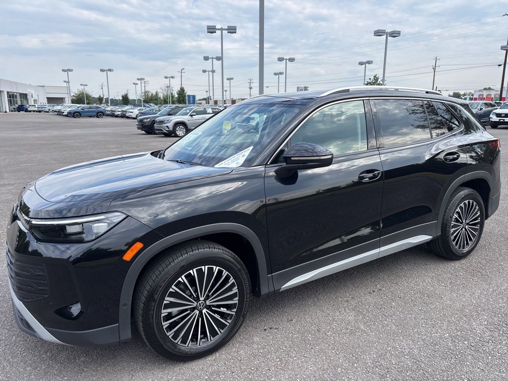 2025 Volkswagen Tiguan SUV 