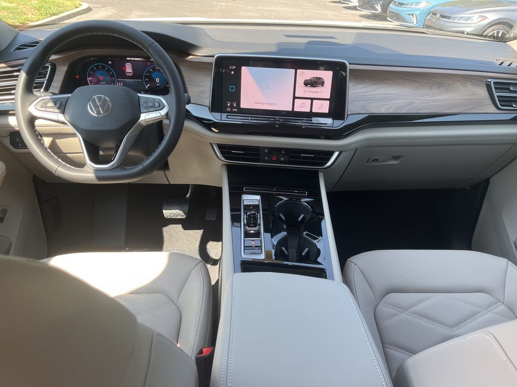 2026 Volkswagen Atlas SE w/Tech - Photo 24