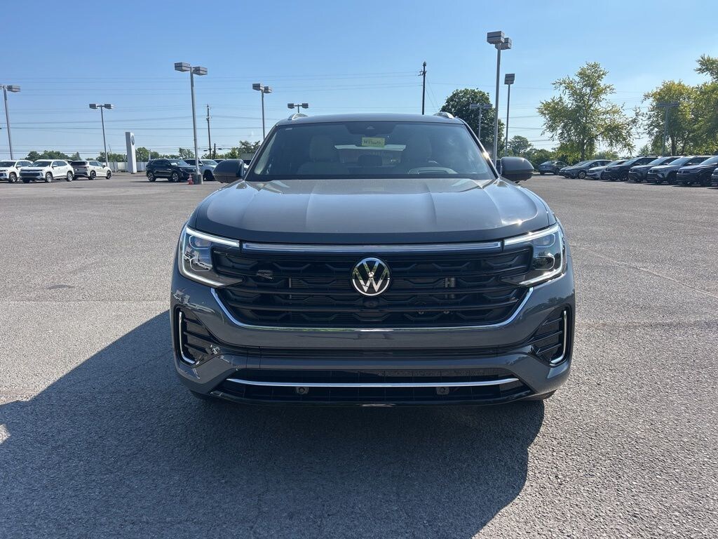 New 2026 Volkswagen Atlas Cross Sport 2.0T SEL Premium R-Line SUV