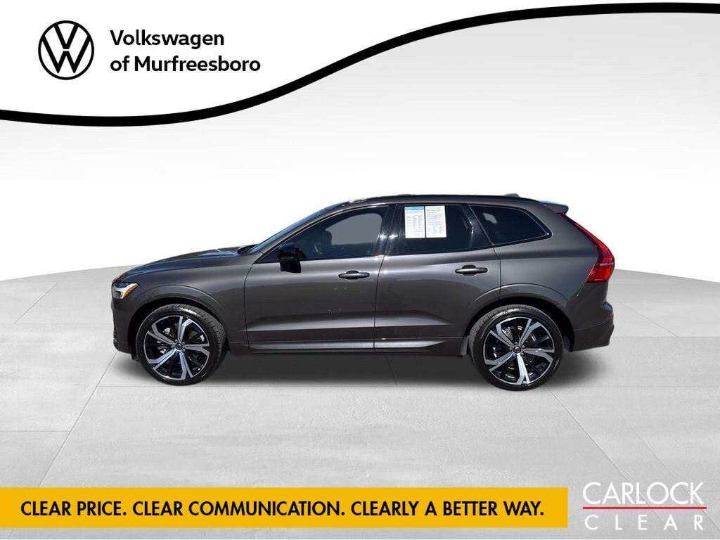 Used 2022 Volvo XC60 B6 AWD R-Design SUV
