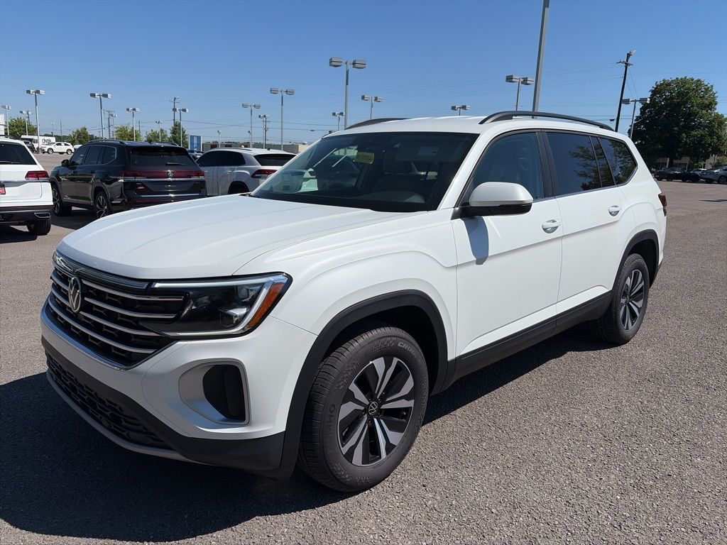 2026 Volkswagen Atlas 2.0T SE's photo