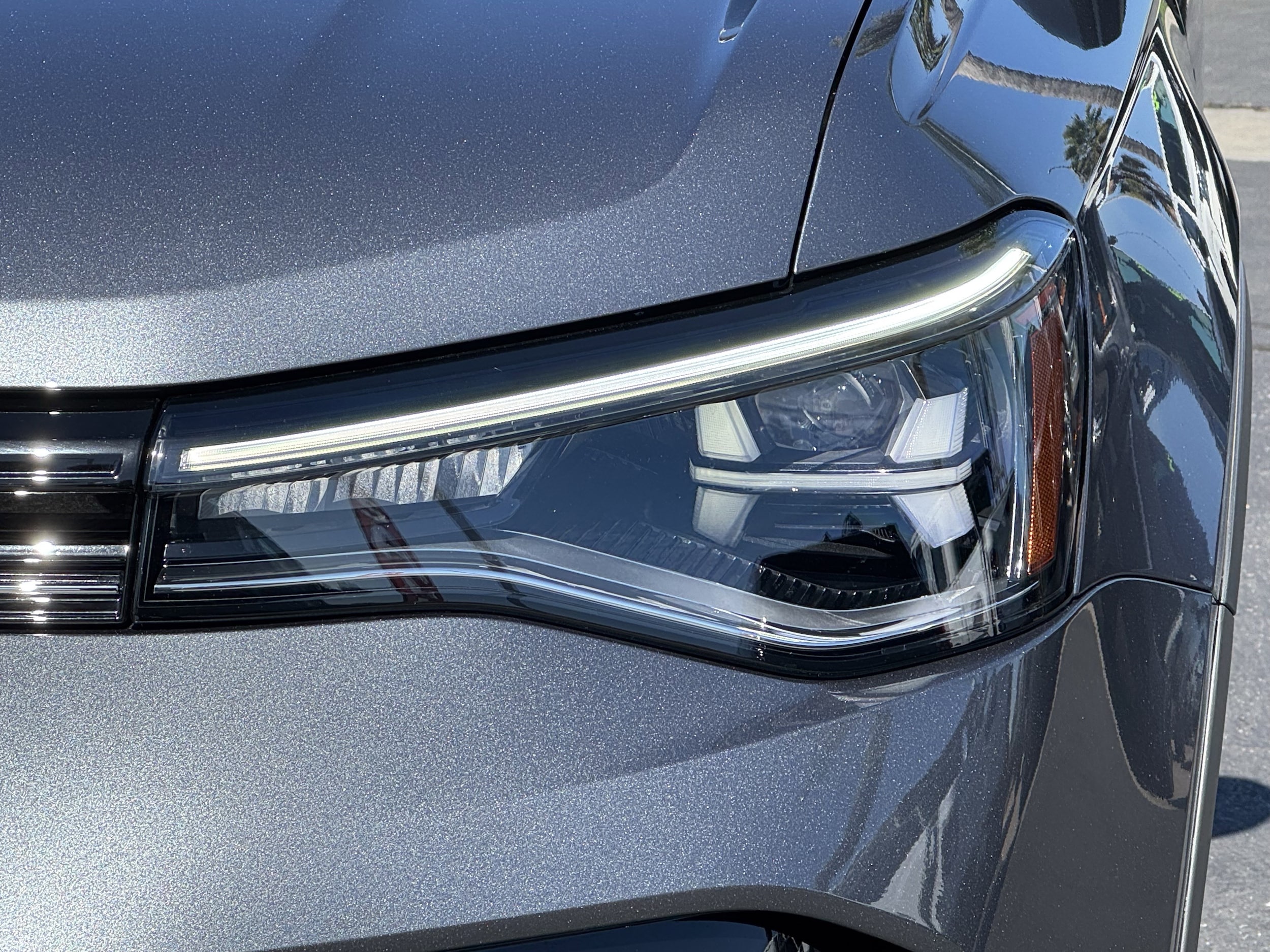 2025 Volkswagen Taos 1.5T S photo 5