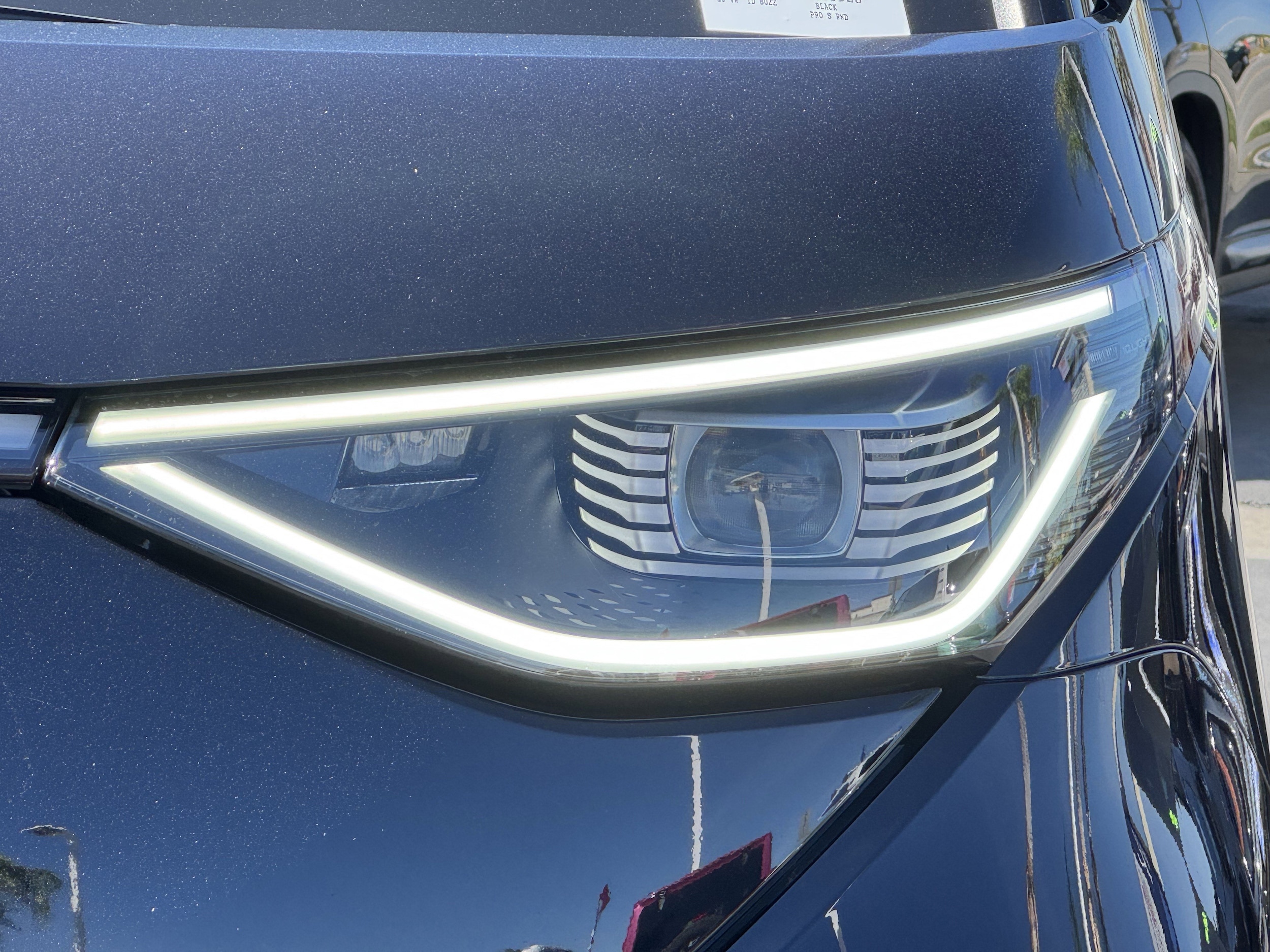 2025 Volkswagen ID. Buzz Pro S photo 5