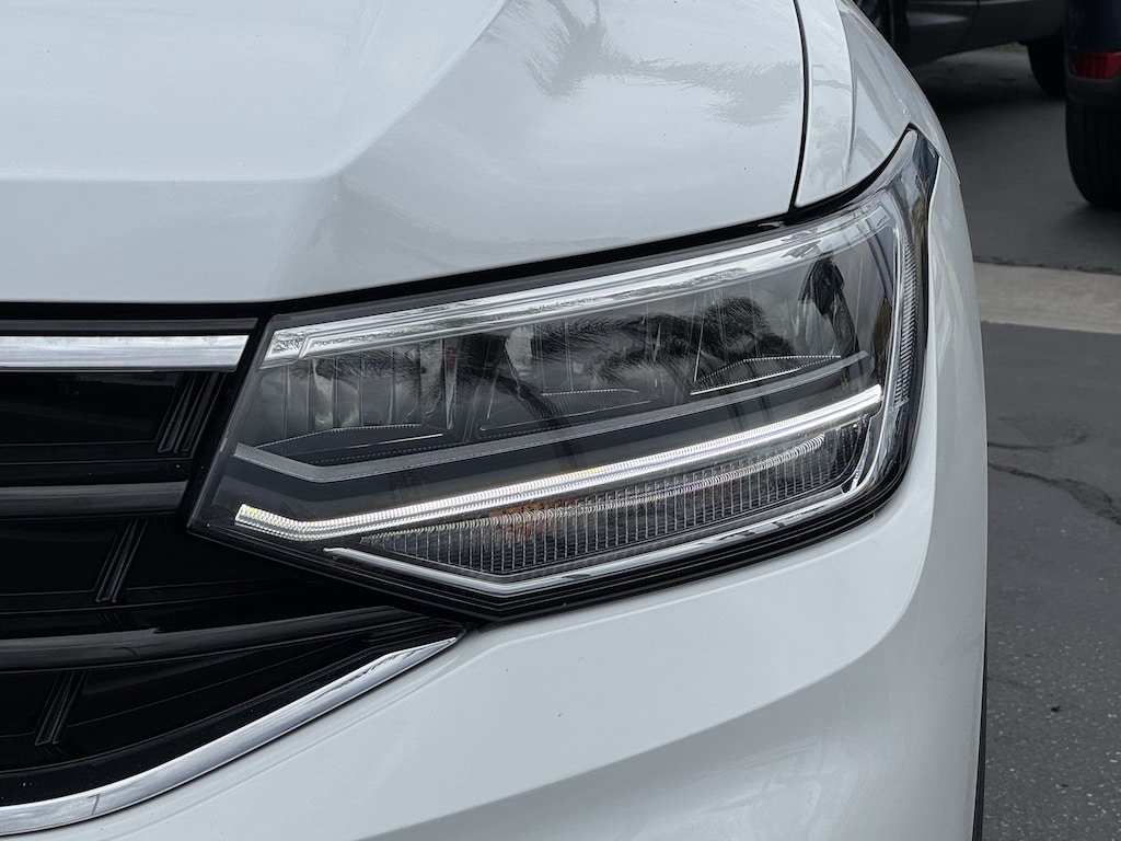 Certified 2024 Volkswagen Tiguan SE R-Line Black SUV