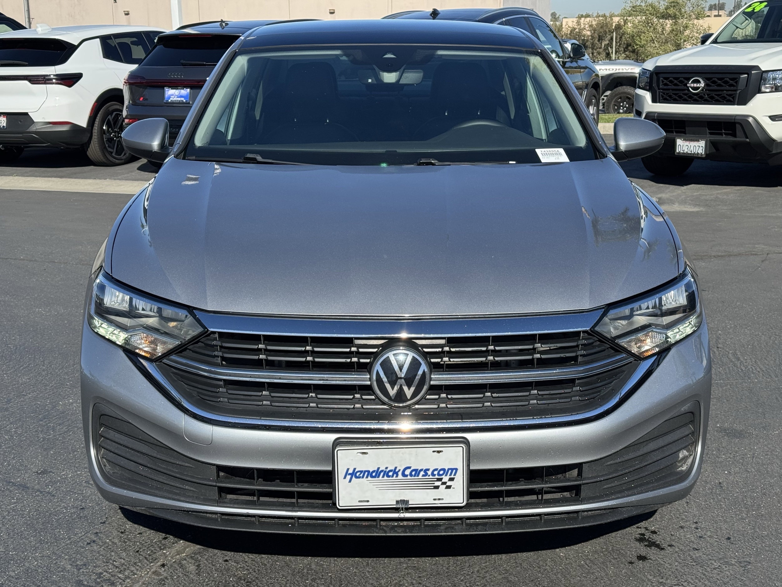 2022 Volkswagen Jetta 1.5T SE photo 2