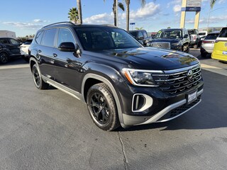 2025 Volkswagen Atlas 2.0T Peak Edition SUV