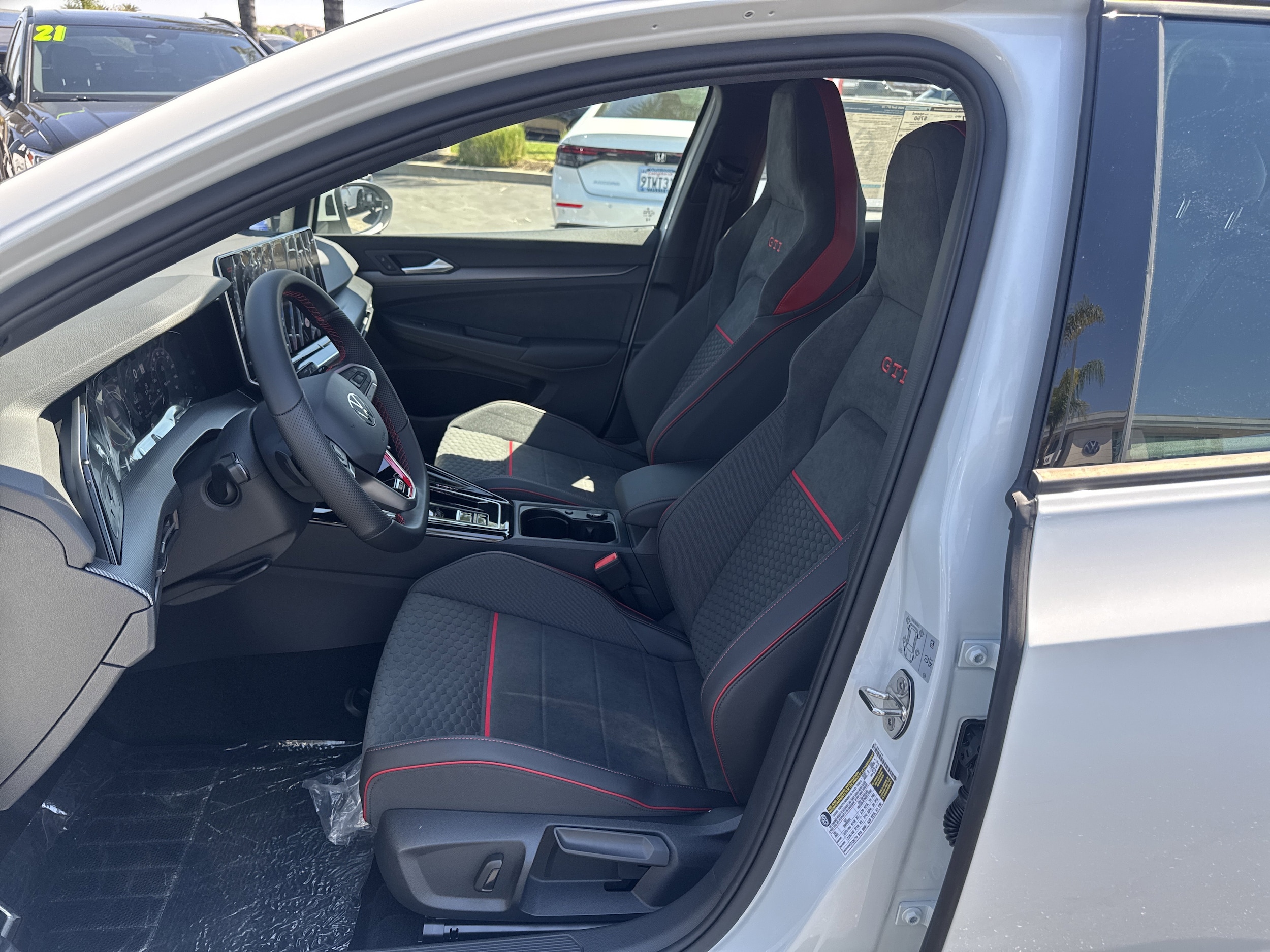 Volkswagen Golf GTI 2.0T SE