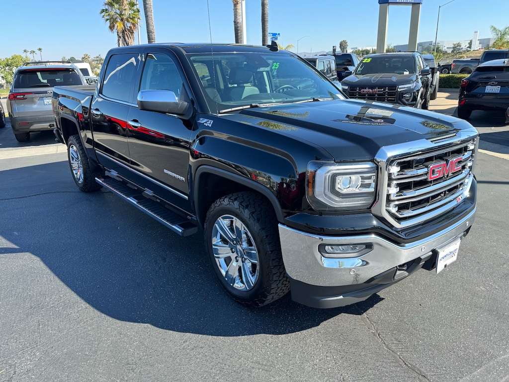Used 2018 GMC Sierra 1500 SLT Pickup